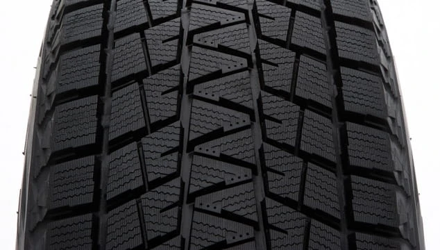 Bridgestone Blizzak DM-V1 205/80R16 104R opona zimowa terenowa