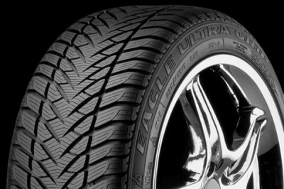 Goodyear Eagle Ultra Grip GW3 245/45R18 96V opona osobowa zimowa